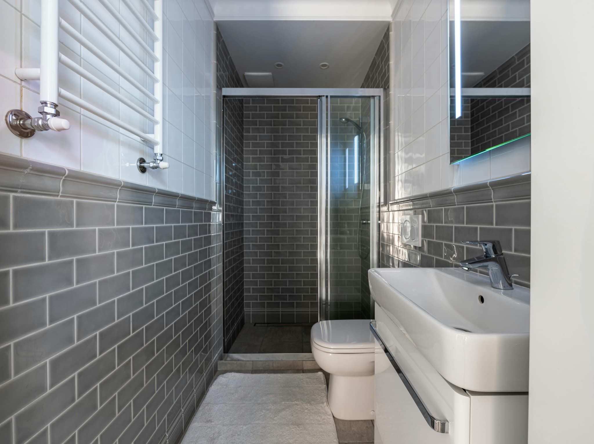 Complete Bathroom Remodels for Modern Homes