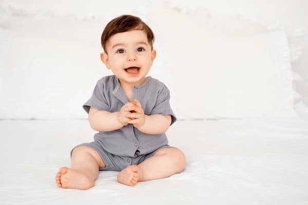 Mess-Free Travel Snacks for Toddlers