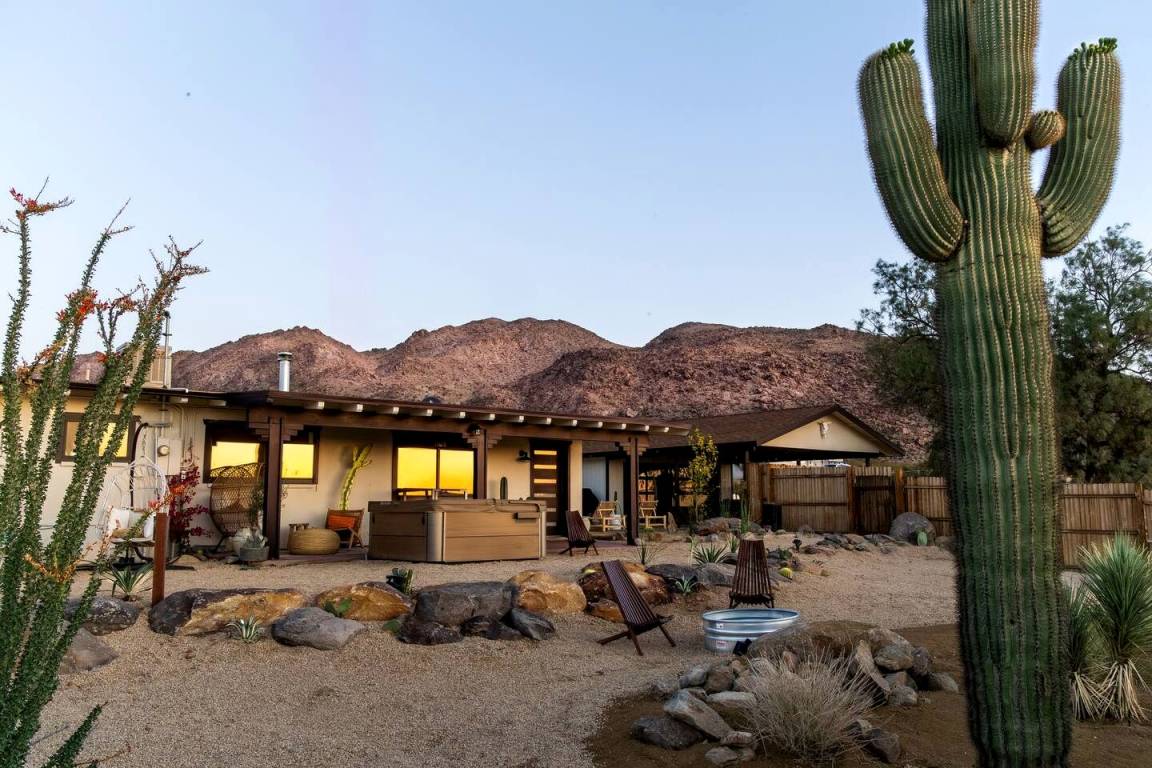 Airbnb Management Company Joshua Tree | Maximize Your Rental Income