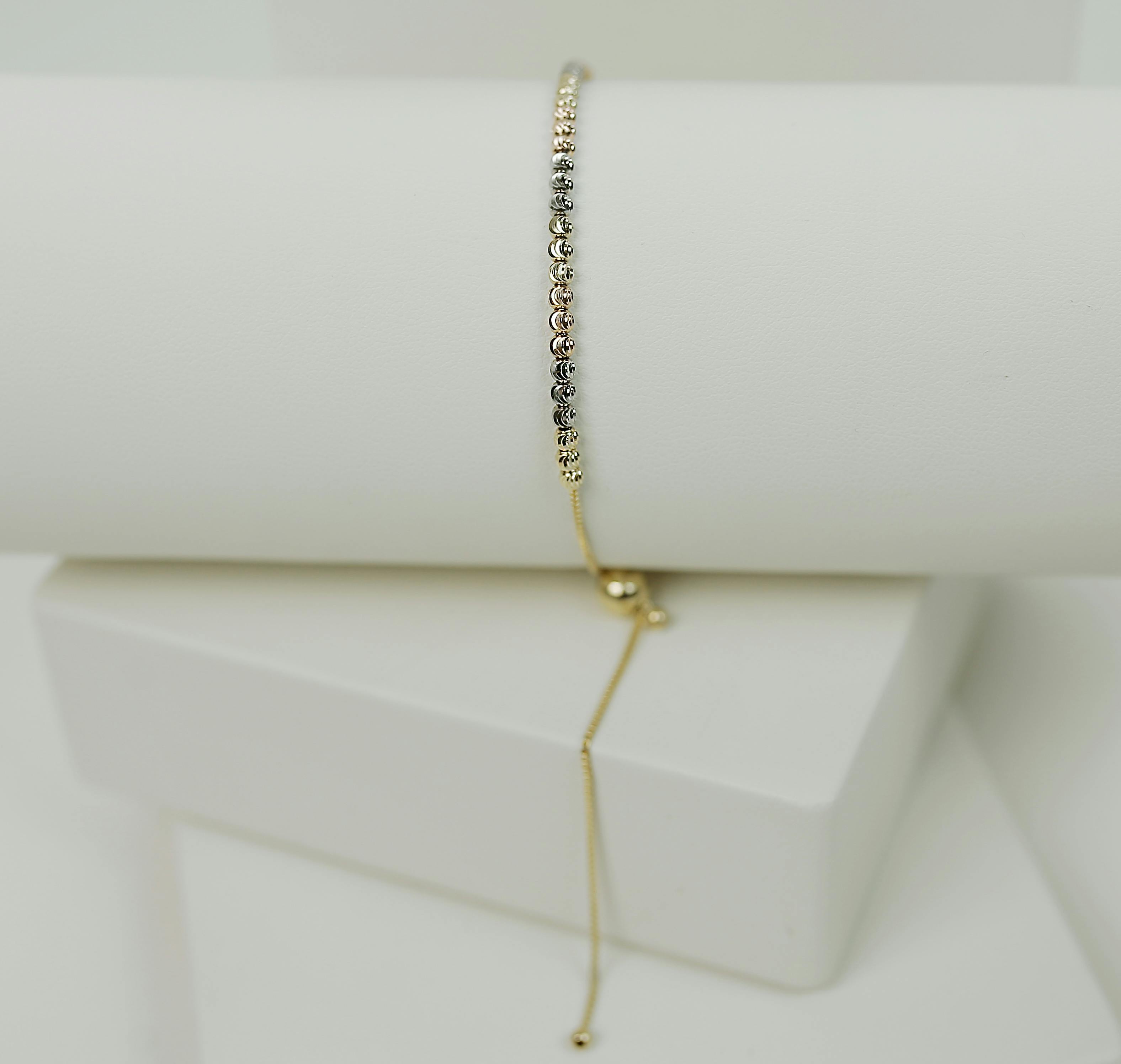 Buy Diamond Bracelet UK – Stunning Diamond Bracelets for Every Style