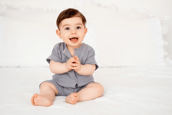Mess-Free Travel Snacks for Toddlers