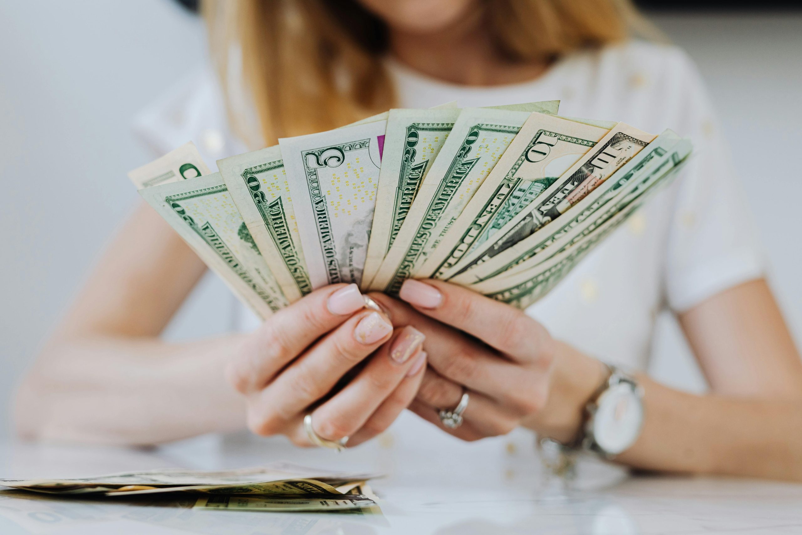 Buy euros Online Fast – Reliable Currency Exchange